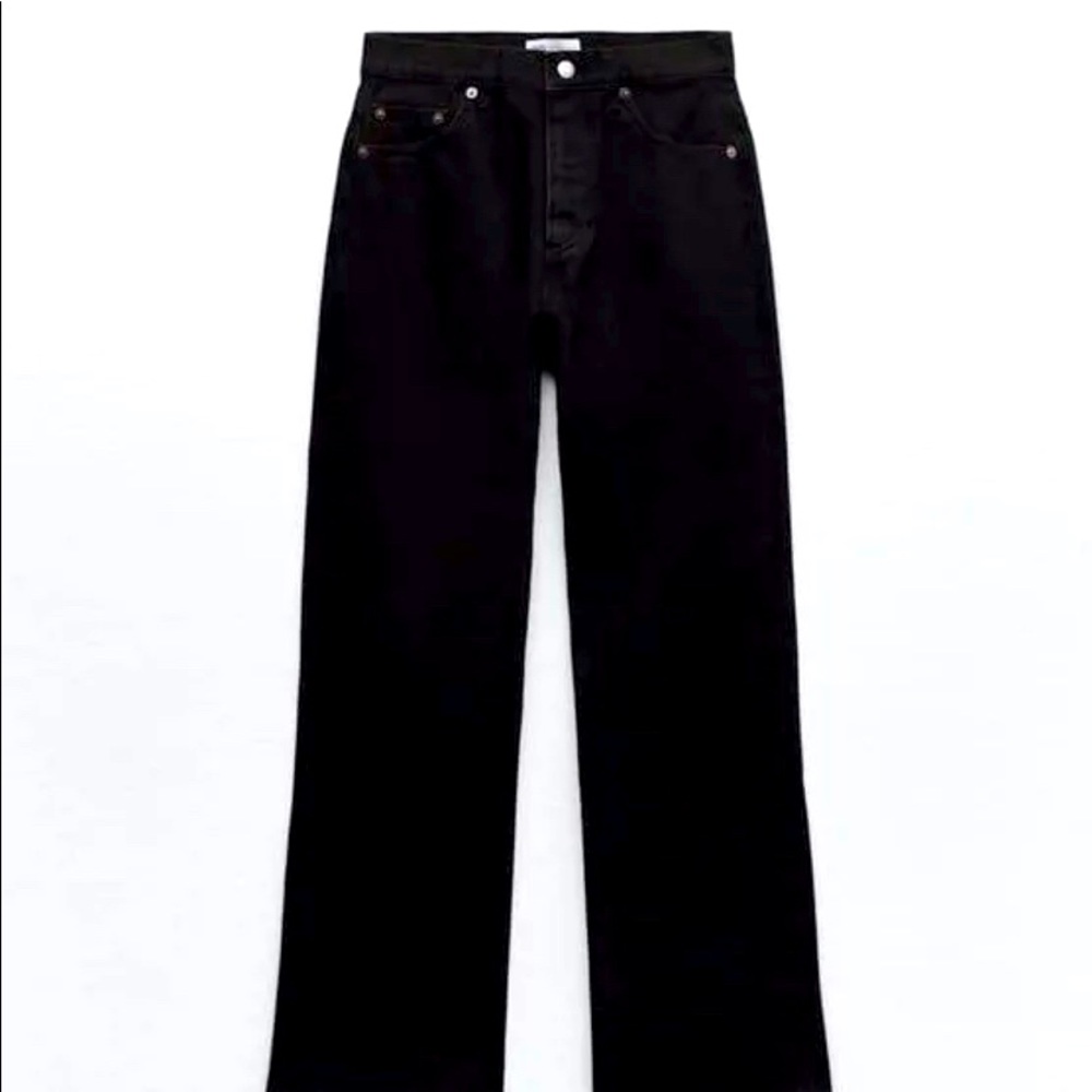 Size 0 high rise straight leg black zara jeans!